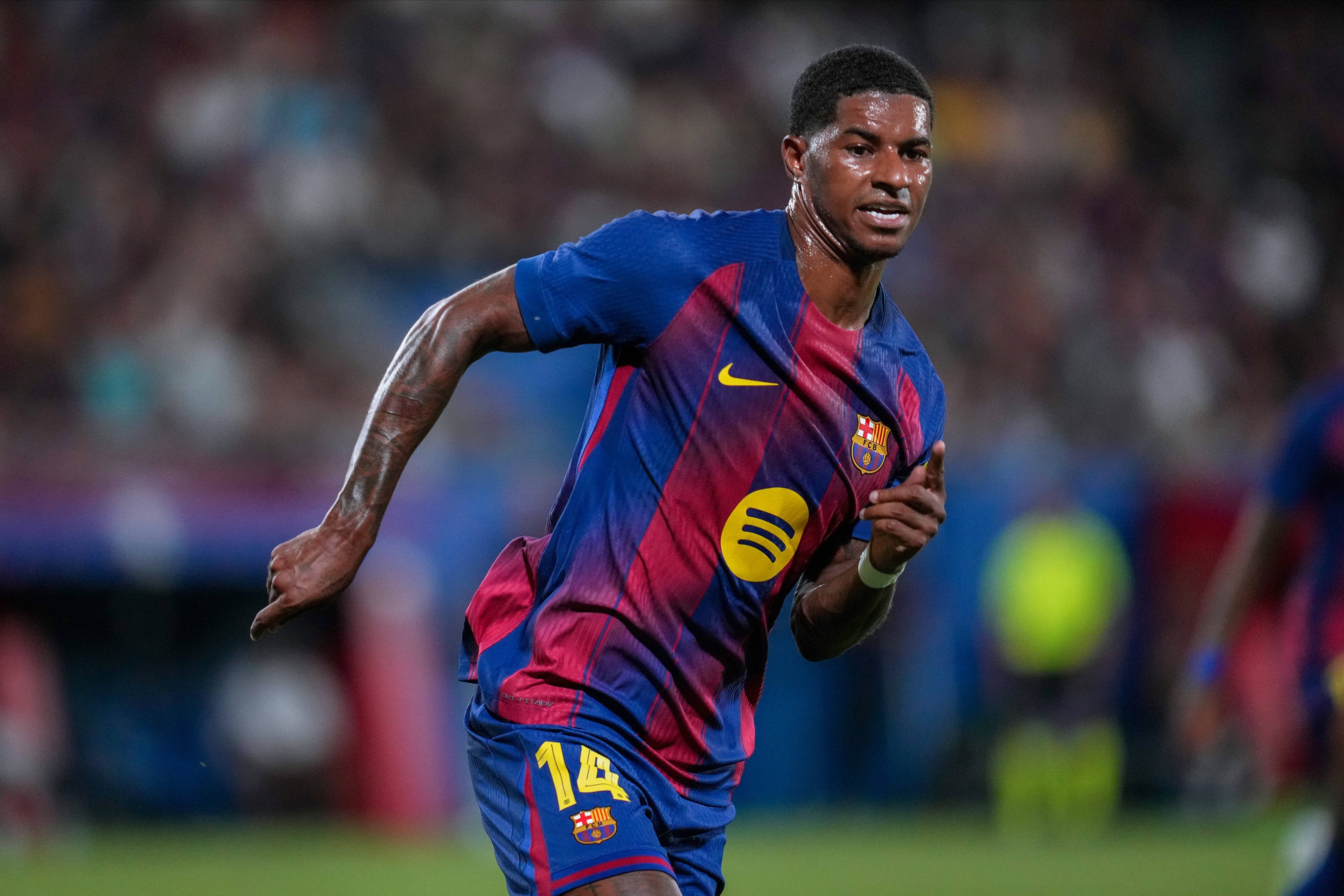 亚博官网-每体：拉菲尼亚身体疲惫将专注恢复，拉什福德有望顶替巴西人首发